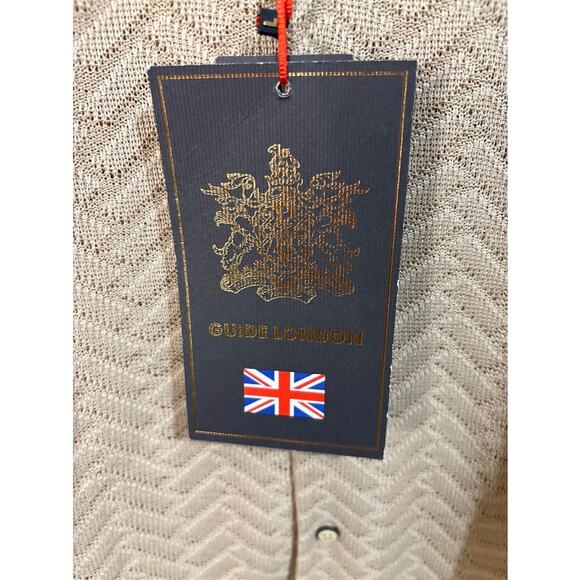 Guide London Men's Premium Collection Button Up Short Sleeve Shirt Size Small - Picture 4 of 10